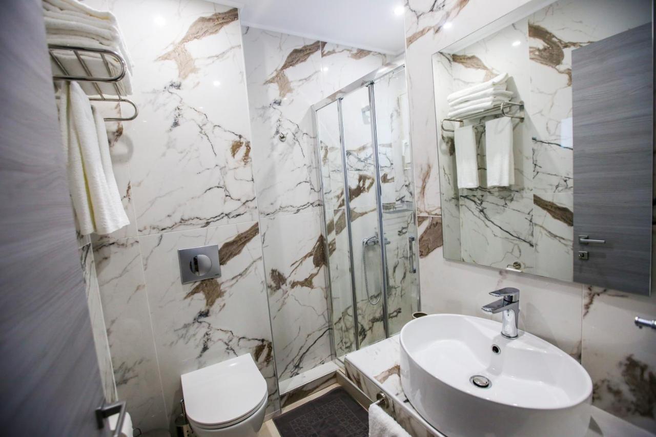 Stella Boutigue Rooms Nea Peramos  Exterior photo